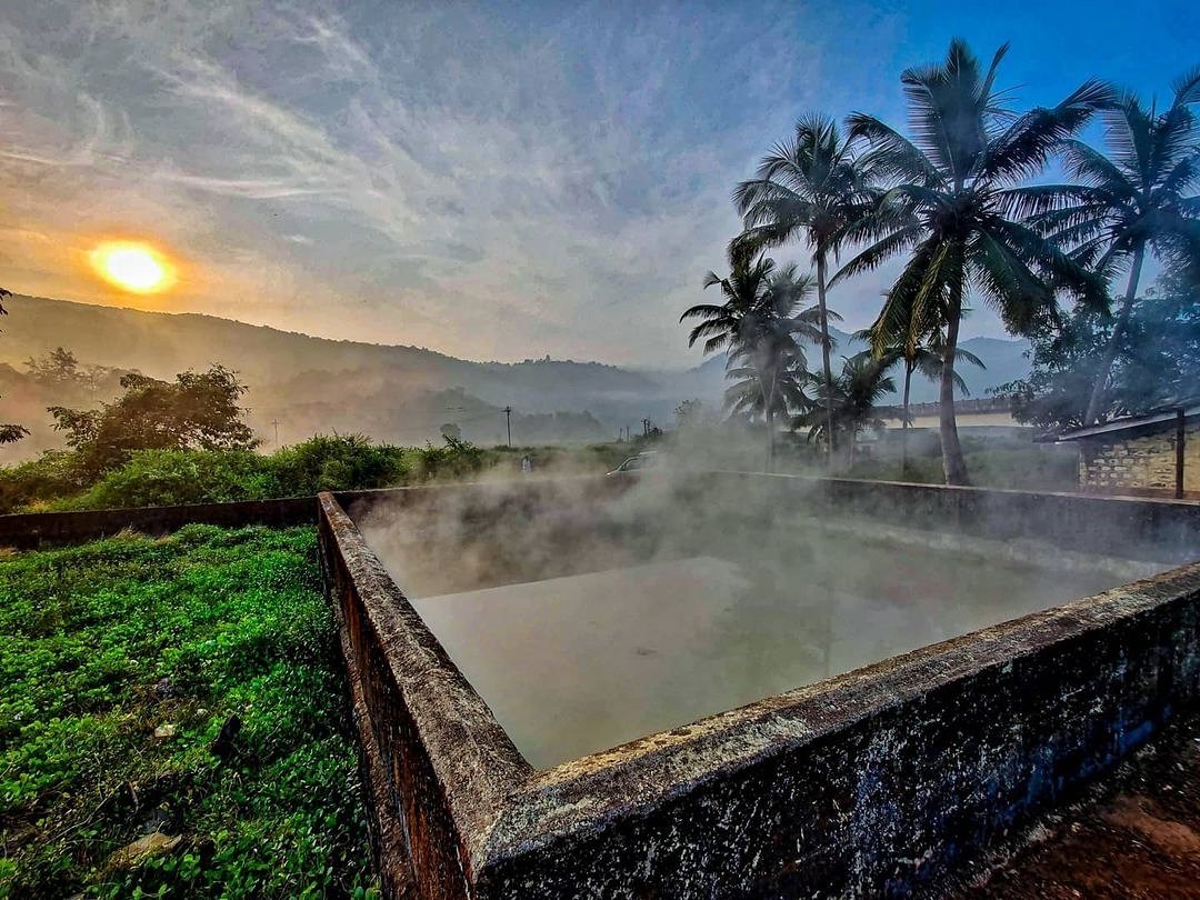 Unhavare- Hot Springs